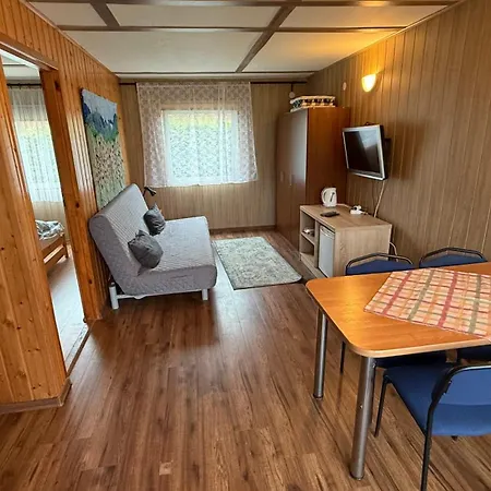 ゲストハウス Janosikowka Restauracja Kąty Rybackie