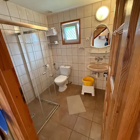 Pensjonat Janosikówka Restauracja Kąty Rybackie