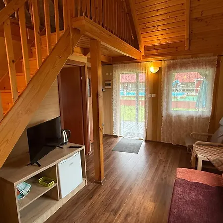 Janosikówka Restauracja 3* Kąty Rybackie
